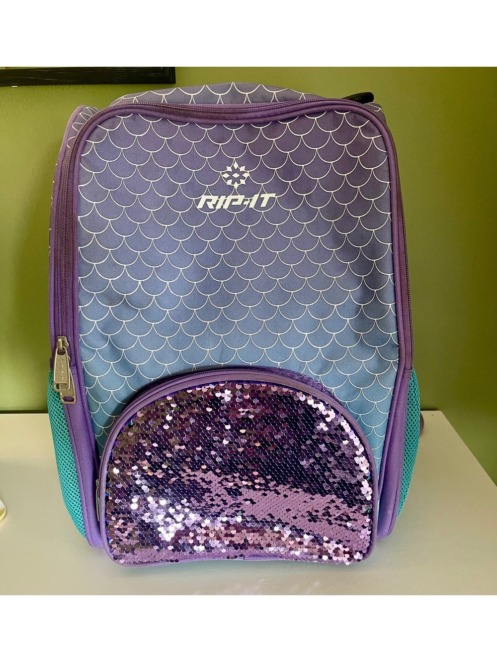 Rip-it mermaid ball bag